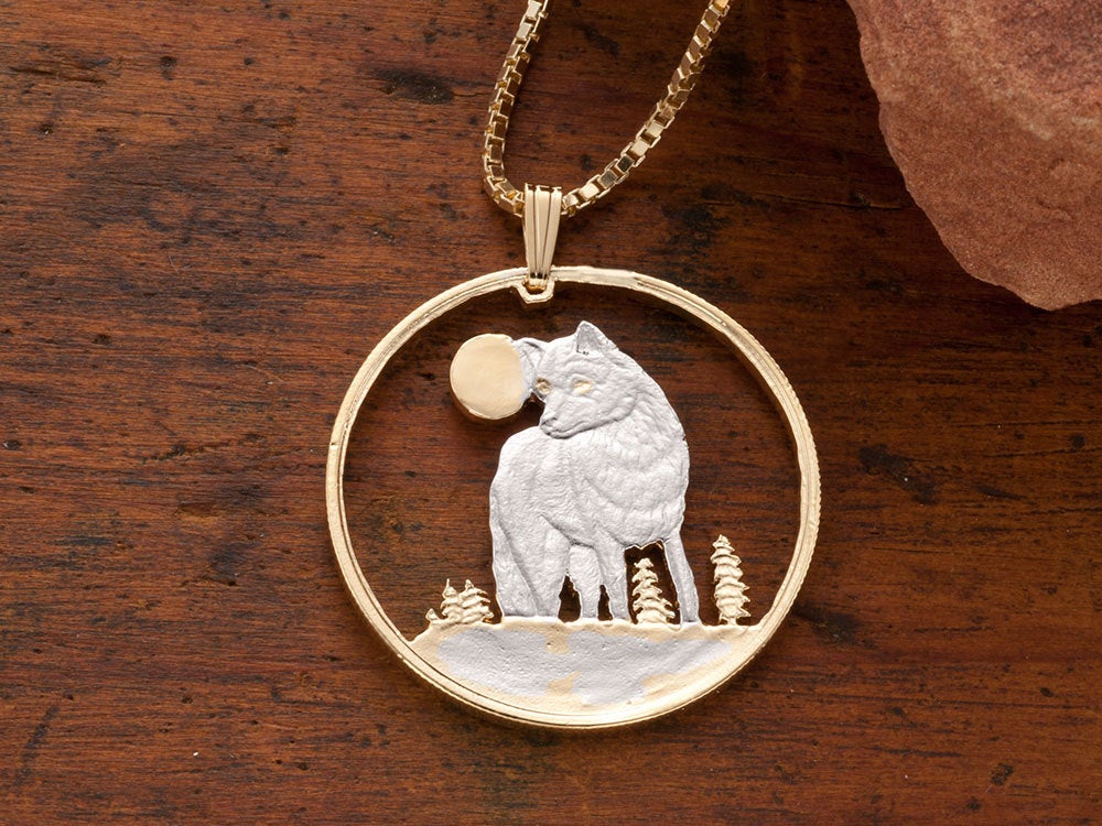 The Difference Timber Wolf Pendant And Necklace Canadian Five Dollar Wolf Coin Hand Cut 14 Karat Gold And Rhodium Plated 1 1 8 In Diameter 925